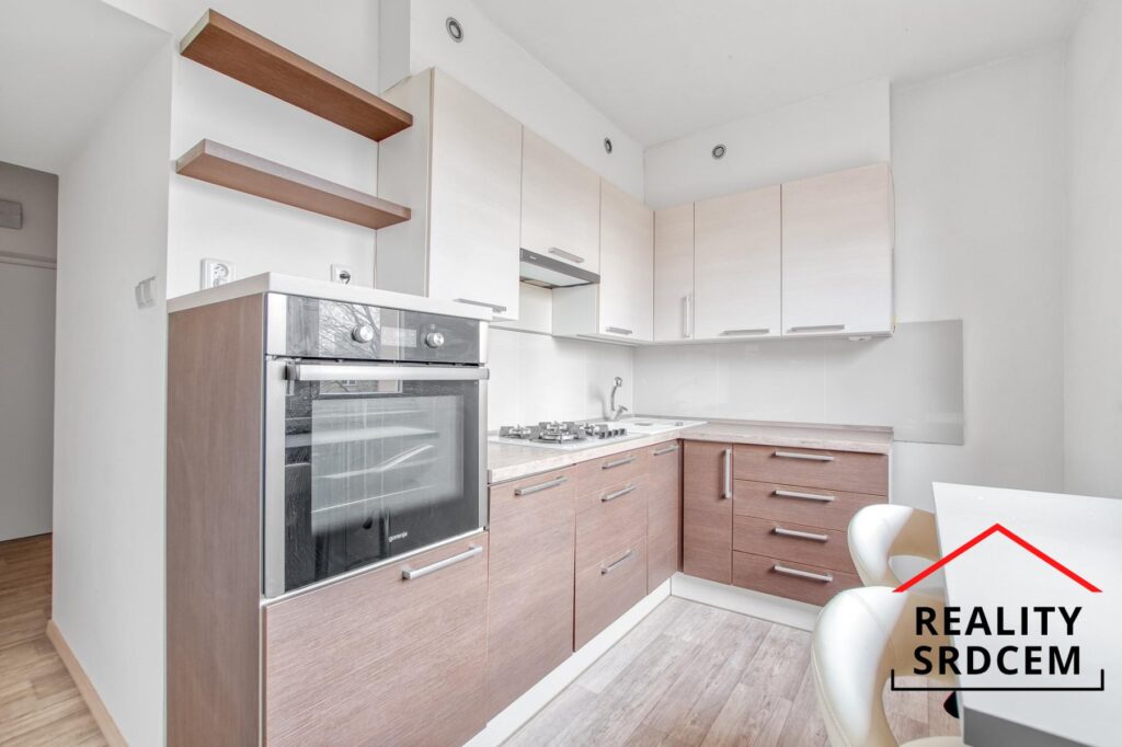 Pronájem bytu 2+1, 54 m2, ul. Kpt. Jaroše, Orlová