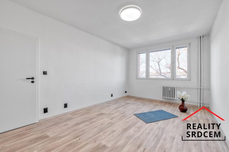 pronajem-bytu-Karvina-Nela-Lesnakova-Matuskova-realitni-maklerka-1.jpg