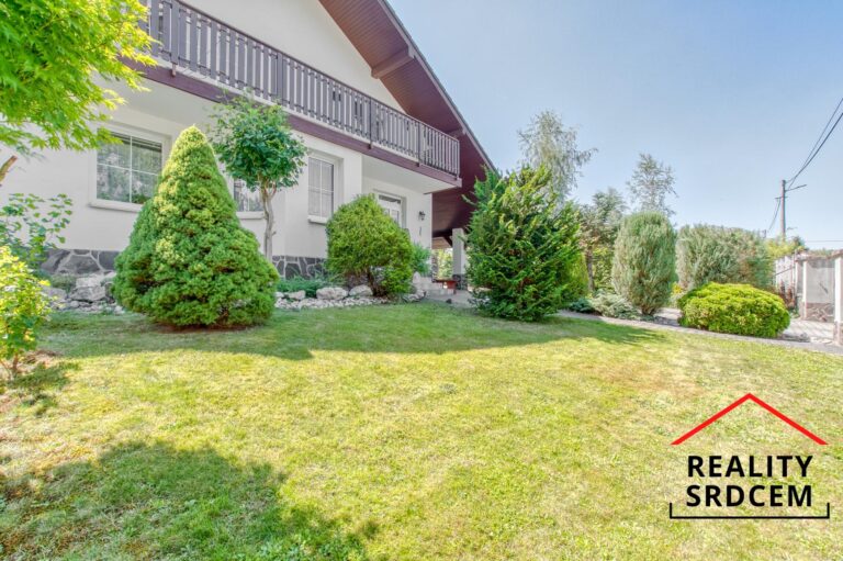 mikita-roman-realitni-makler-lucina-pronajem-rodinny-dum