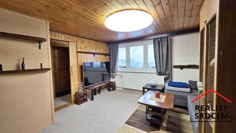 mikita-roman-realitni-makler-frydek-mistek-pronajem-chata