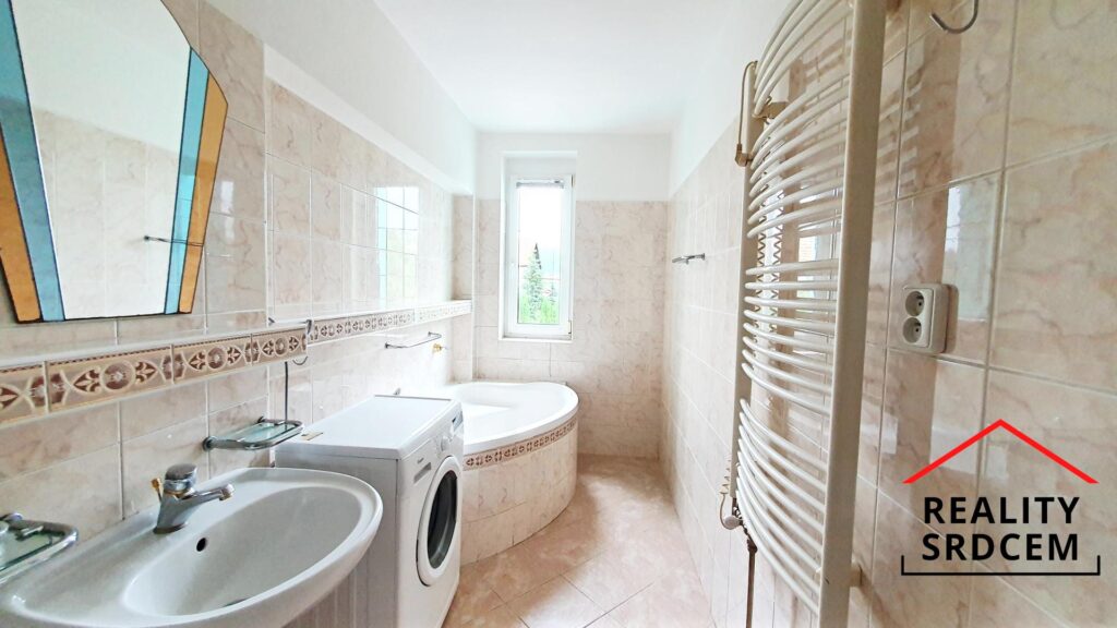 mikita-roman-realitni-makler-frydek-mistek-pronajem-byt-21