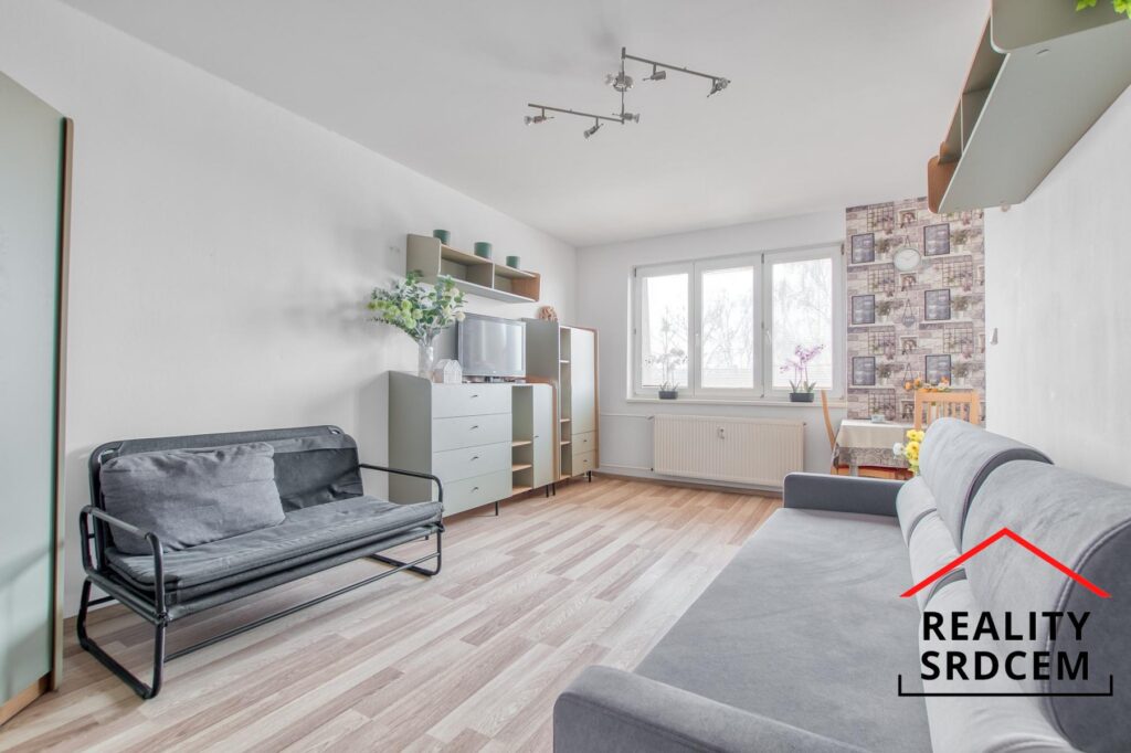 Pronájem bytu 1+1, 38 m2, ul. Kpt. Jaroše, Karviná – Mizerov