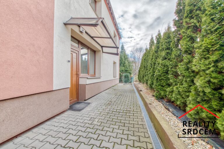 Michal-Lesnak-realitni-makler-pronajem-prodej-nemovitosti-sprava-najmu-realitni-kancelar-delame-real