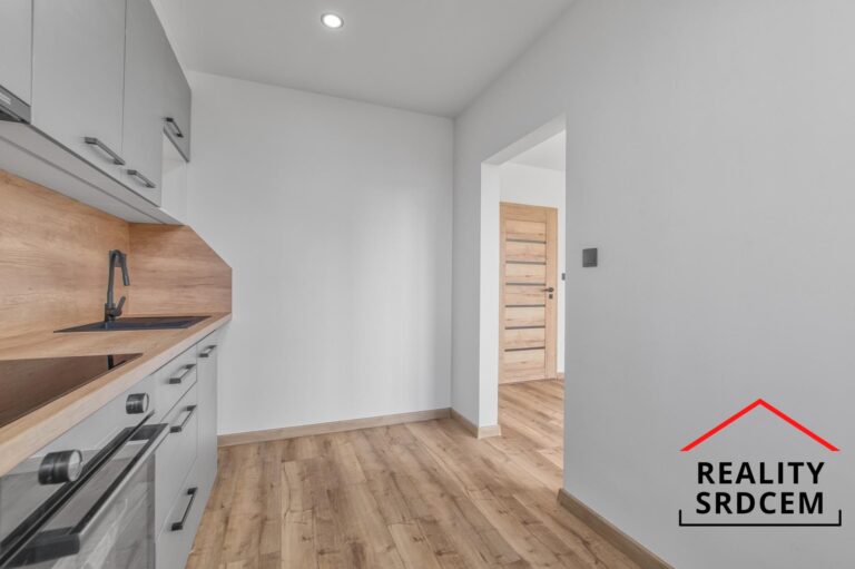 Michal-Lesnak-realitni-makler-pronajem-prodej-nemovitosti-sprava-najmu-realitni-kancelar-DELAME-REAL