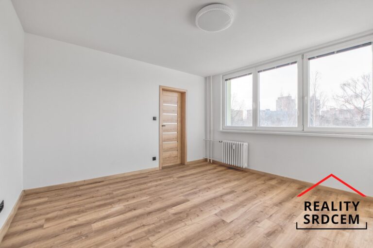 Michal-Lesnak-realitni-makler-pronajem-prodej-nemovitosti-sprava-najmu-realitni-kancelar-DELAME-REAL