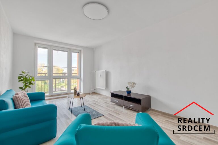 Ing.-Nela-Leskov-Matukov-realitn-maklka-prodej-bytu-21-ul.-T.-Osvobozen-Karvin-17.jp