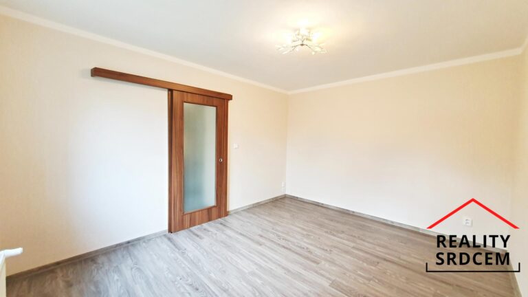 mikita-roman-realitni-makler-frydek-mistek-pronajem-byt