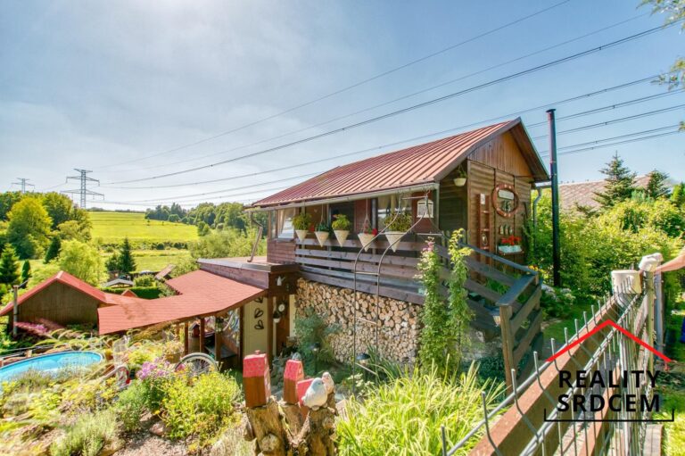 Prodej-chaty-15-m2-se-zahradou-382-m2-Albrechtice-8211-Paseky
