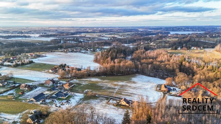 mikita-roman-realitni-makler-vojkovice-prodej-stavebni-pozemek