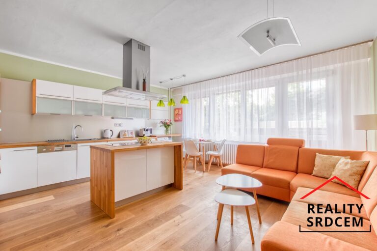 Michal-lesnak-realitni-makler-ostrava-realitni-kancelar-karvina-prodej-byt-delame-reality-srdcem-6