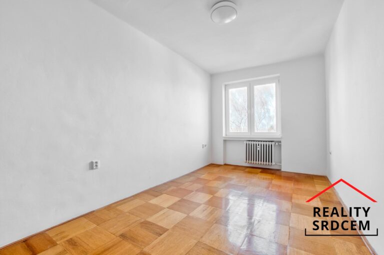 Michal-Lesk-realitn-makl-Ostrava-reality-Karvin-realitn-kancel-Frdek-Mstek-rekonstrukce-H