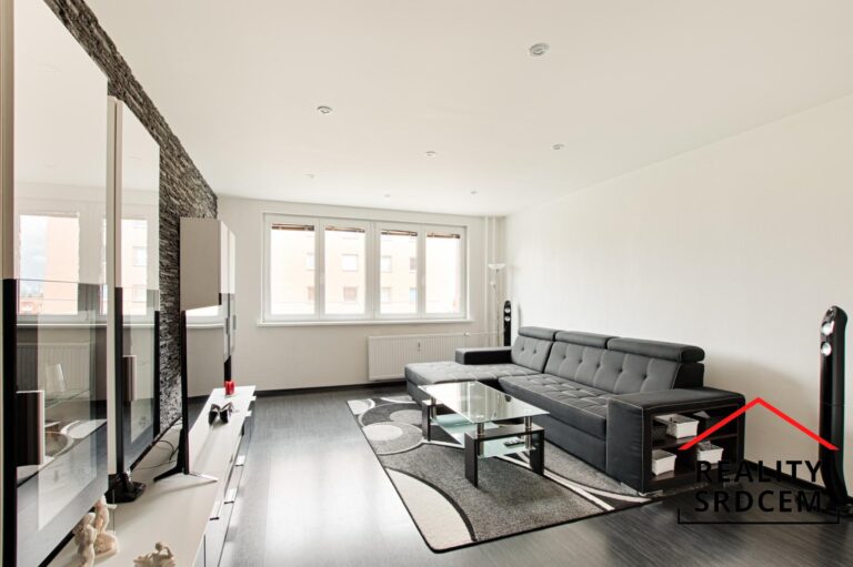 Michal-Lesnak-realitni-makler-Ostrava-Poruba-pronajem-prodej-nemovitosti-RK-delame-reality-srdcem-1