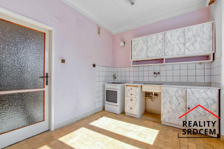 mikita-roman-realitni-makler-ostrava-poruba-prodej-byt-11