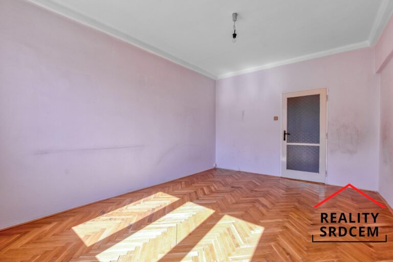 mikita-roman-realitni-makler-ostrava-poruba-prodej-byt-11