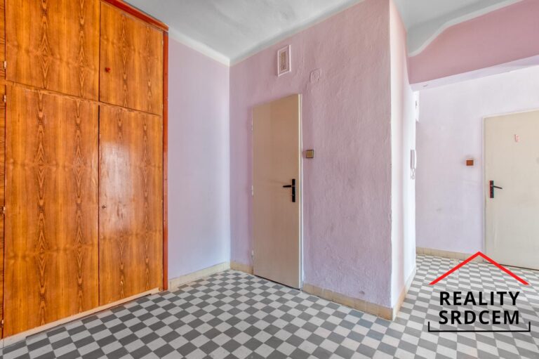 mikita-roman-realitni-makler-ostrava-poruba-prodej-byt-11