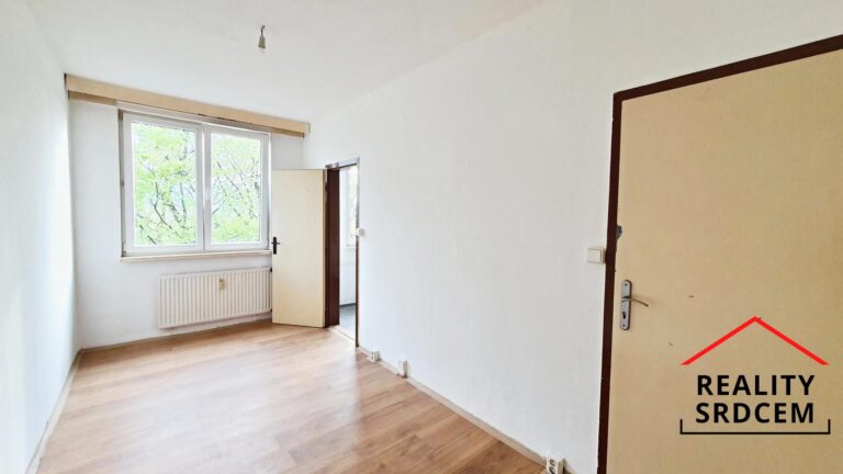 mikita-roman-realitni-makler-trinec-pronajem-byt