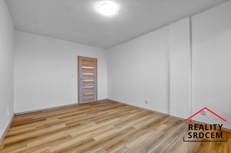 mikita-roman-realitni-makler-cesky-tesin-podnajem-byt