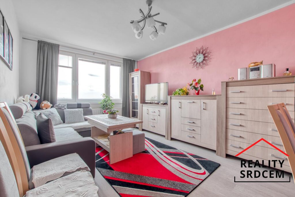 Michal-Lesk-realitn-makl-dlme-reality-srdcem-prodej-bytu-karvin-5.jpg