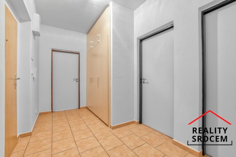 mikita-roman-realitni-makler-frydek-mistek-pronajem-byt-21