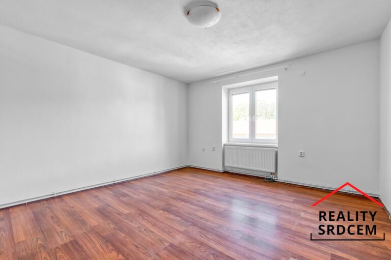 mikita-roman-realitni-makler-frydek-mistek-pronajem-byt