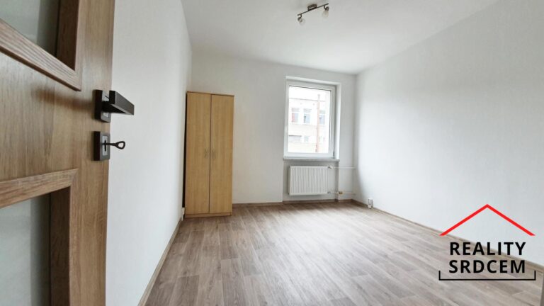 mikita-roman-realitni-makler-frydek-mistek-pronajem-byt