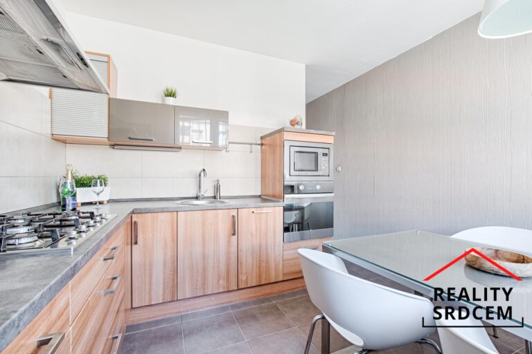 mikita-roman-realitni-makler-frydek-mistek-pronajem-byt