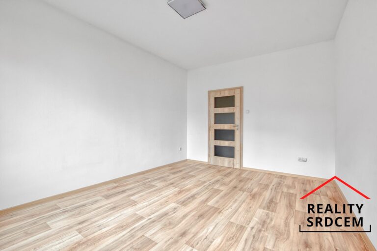 mikita-roman-realitni-makler-novy-jicin-pronajem-byt