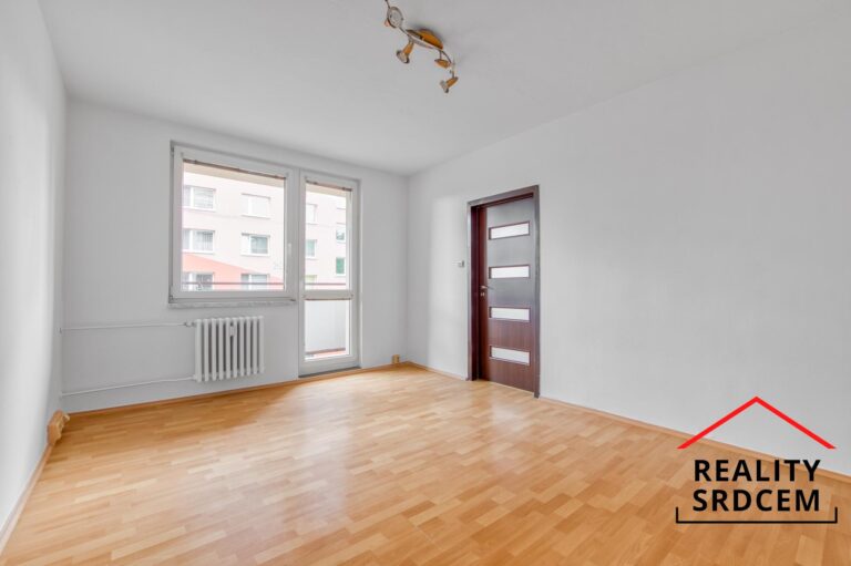 mikita-roman-realitni-makler-frydek-mistek-pronajem-byt