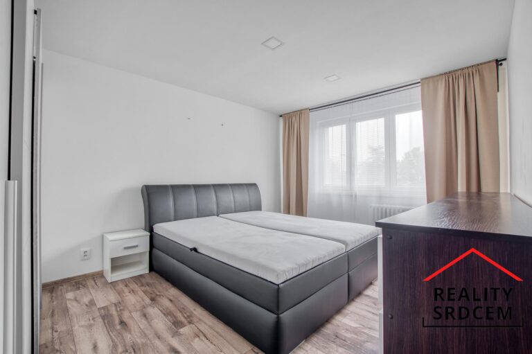 mikita-roman-realitni-makler-frydek-mistek-pronajem-byt