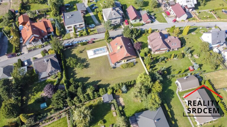 Michal-lesnak-profesionalni-realitni-makler-prodej-pronajem-nemovitosti-realitni-kancelar-delame-rea