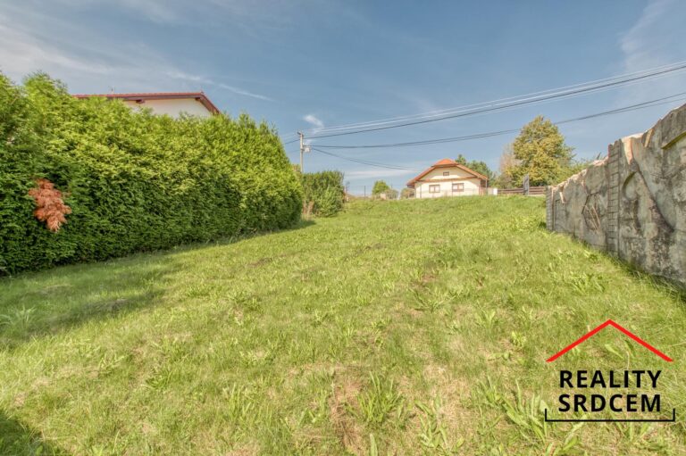 Michal-lesnak-prodej-nemovitosti-pozemek-profesionalni-realitni-makler-realitni-kancelar-delame-real