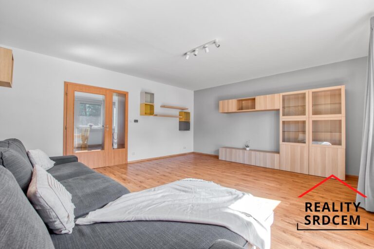 mikita-roman-realitni-makler-nydek-trinec-pronajem-byt