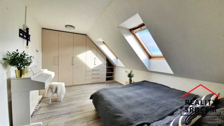mikita-roman-realitni-makler-frydek-mistek-pronajem-byt-podkrovi