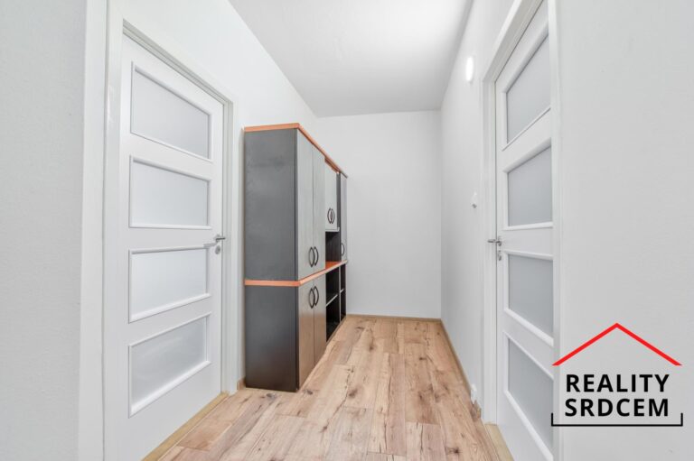 mikita-roman-realitni-makler-frydek-mistek-podnajem-byt