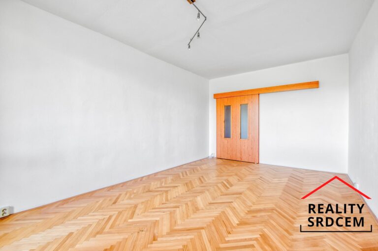 mikita-roman-realitni-makler-frydek-mistek-pronajem-byt