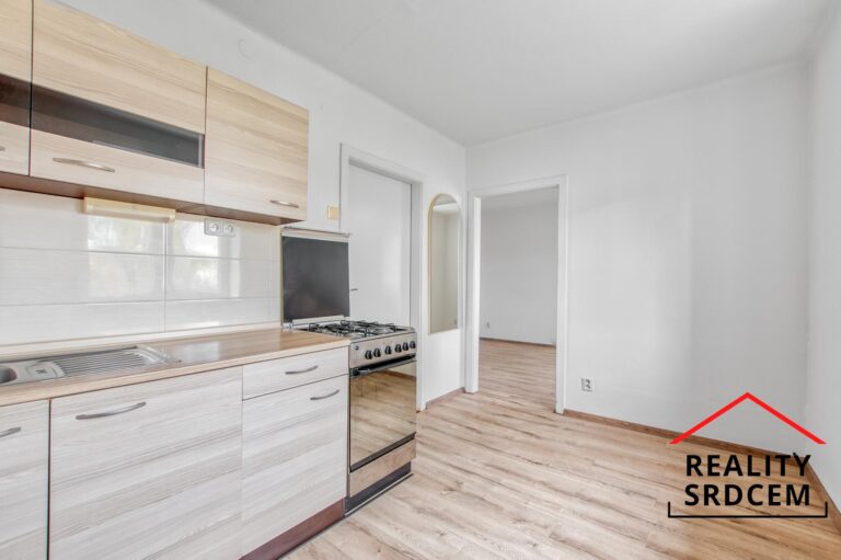 mikita-roman-realitni-makler-frydek-mistek-pronajem-byt