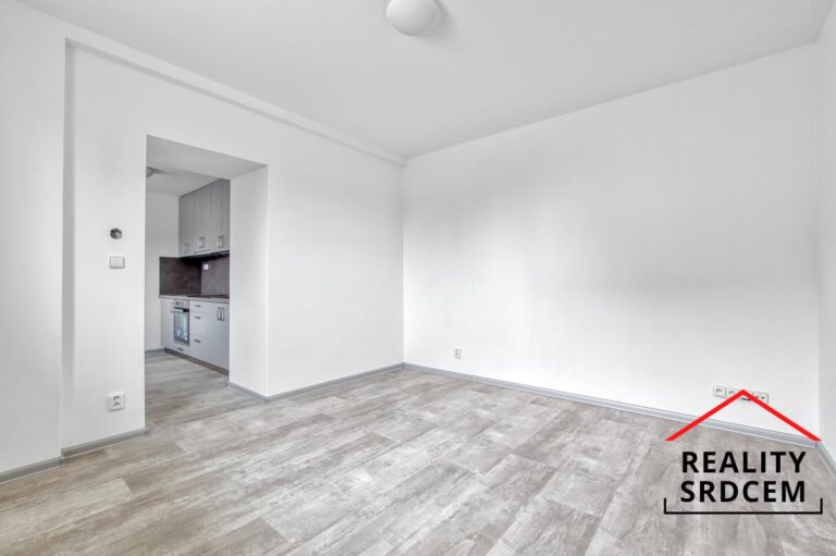 Michal-Lesnak-profesionalni-realitni-makler-Ostrava-Opava-Karvina-Frydek-Mistek-Novy-Jicin-Havirov-p