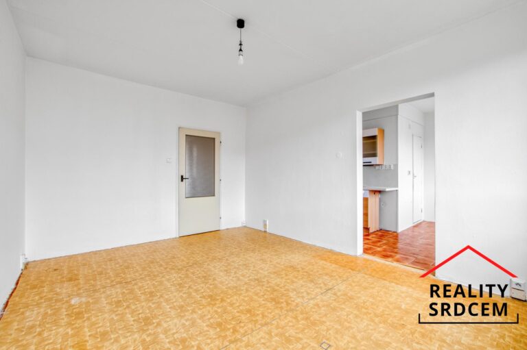 mikita-roman-realitni-makler-valasske-mezirici-prodej-byt