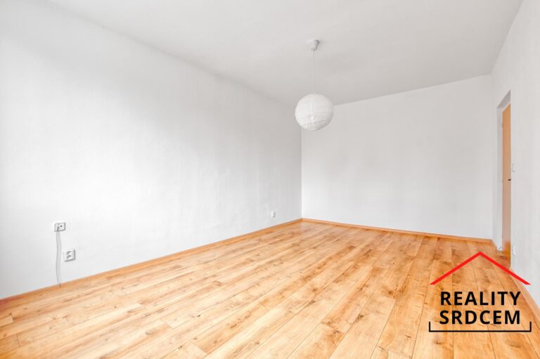 mikita-roman-realitni-makler-frydek-mistek-pronajem-byt