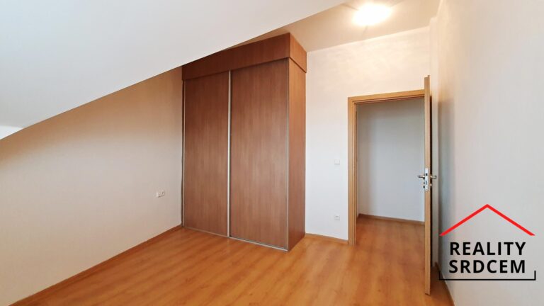 mikita-roman-realitni-makler-frydek-mistek-pronajem-byt