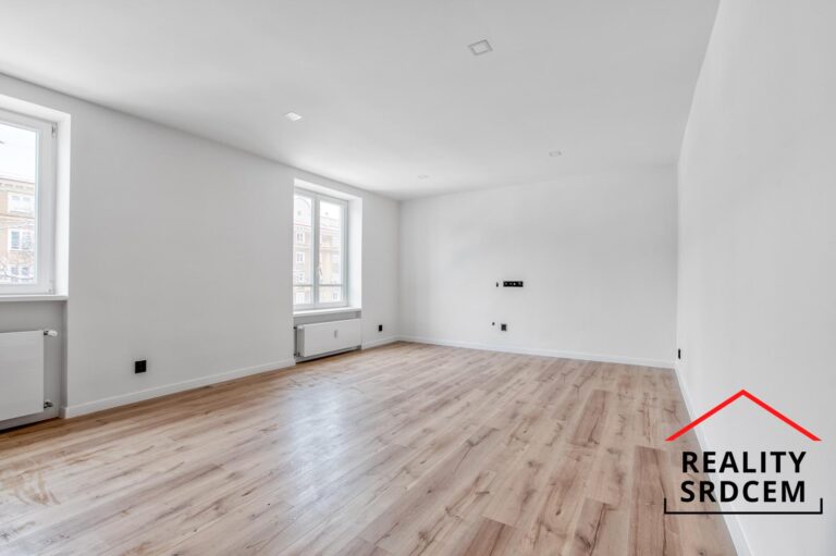 Michal-lesnak-realitni-makler-delame-reality-srdcem-realitni-kancelar-ostrava-karvina-frydek-mistek