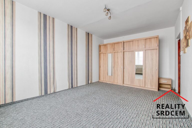 mikita-roman-realitni-makler-frydek-mistek-pronajem-byt