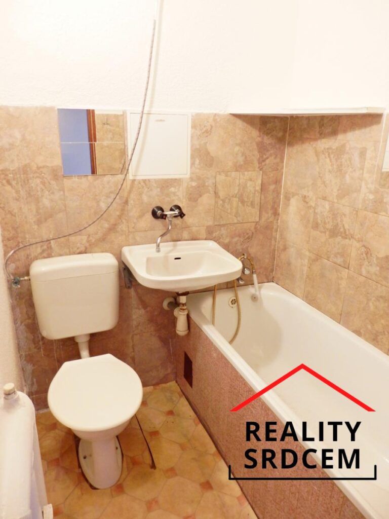 mikita-roman-realitni-makler-frydek-mistek-pronajem-byt