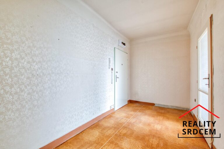 Michal-Lesnak-profesionalni-realitni-makler-prodej-nemovitosti-ostrava-byt-k-prodeji-realitni-kancel