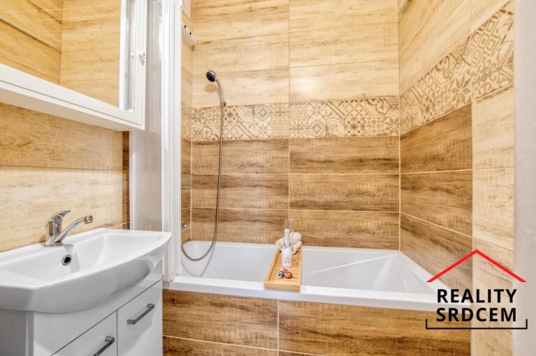 Prodej-druzs.-bytu-31-ul.-Dlouha-Trida-Havirov-realitni-maklerka-Nela-Lesnakova-Matuskova-5.jp