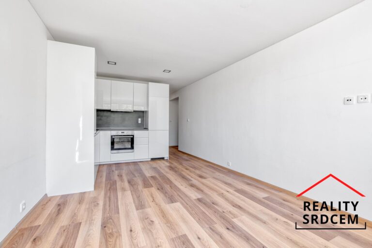 mikita-roman-realitni-makler-ostrava-vyskovice-pronajem-byt