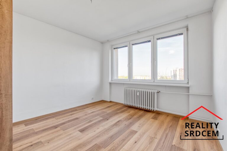 mikita-roman-realitni-makler-ostrava-vyskovice-pronajem-byt