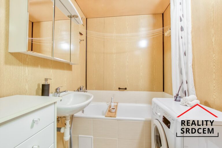 Michal-Lesnak-profesionalni-realitni-makler-prodej-pronajem-nemovitosti-ostrava-byt-realitni-kancela