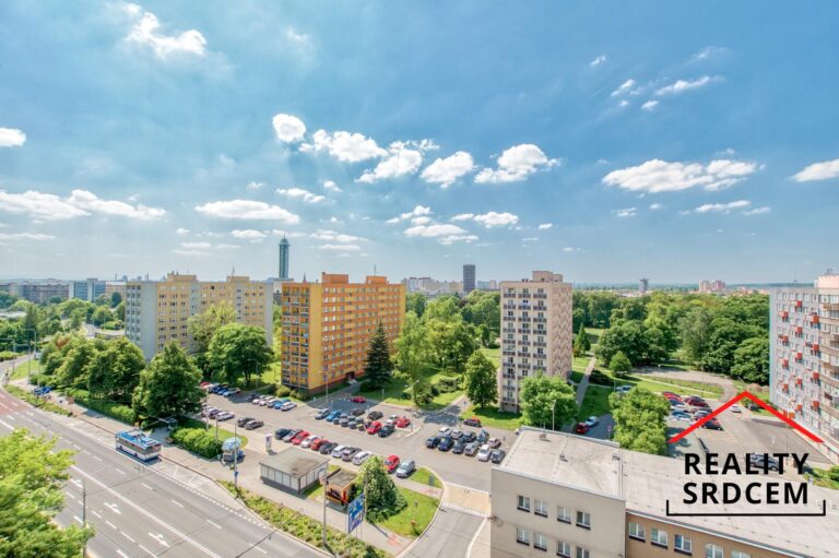 Michal-Lesnak-profesionalni-realitni-makler-prodej-bytu-nemovitosti-ostrava-realitni-kancelar-delame