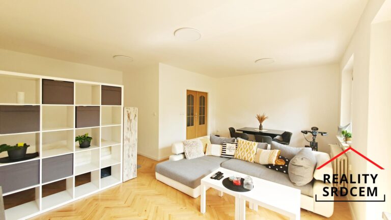 mikita-roman-realitni-makler-frydek-mistek-pronajem-byt